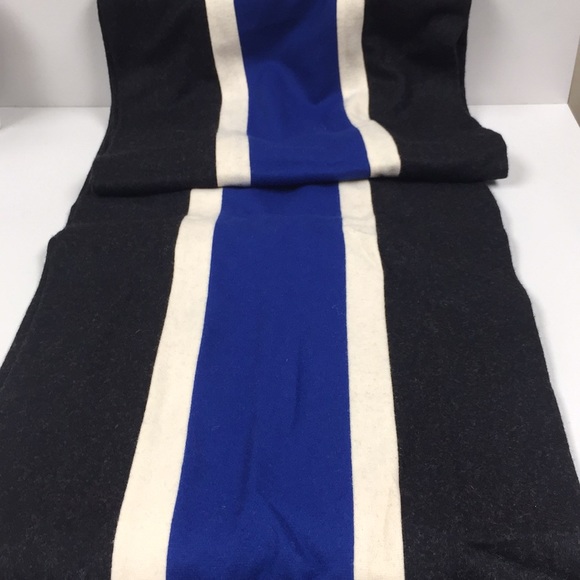Michael Kors 💯 Wool Gorgeous Scarf Never Used - Picture 1 of 2